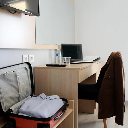 Hotel Saglam Goussainville (Val-d'Oise)