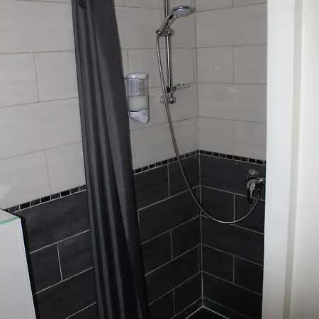Hotel Saglam Goussainville (Val-d'Oise)
